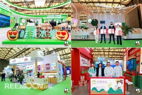 11月16日，是首屆上海國際水果展的第二日，展會現(xiàn)場依然熱鬧非凡。本次展會以“世界水果，中國市場”為主題，企望匯聚全球優(yōu)質(zhì)水果資源，打造亞太專業(yè)水果展，促進水果產(chǎn)業(yè)發(fā)展與變革。本次展會普通觀眾的數(shù)量不如疫情之前的展會，但專業(yè)觀眾的比例較高。“展會首日我們的展位很繁忙，除了對產(chǎn)品感興趣前來詢問的觀眾外，還